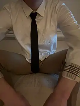 max x xine  online show from 23, 10, 2025