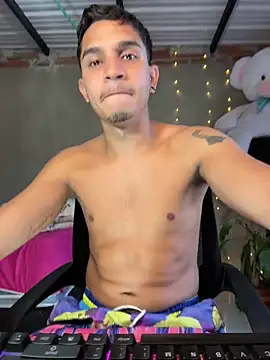 Snapshot of Angel_latinboy chatting on 20, 5, 2026 Angel latinboy online show from 20, 5, 2026