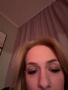 Snapshot of DaryaDoll chatting on 8, 2, 2026 DaryaDoll online show from 8, 2, 2026