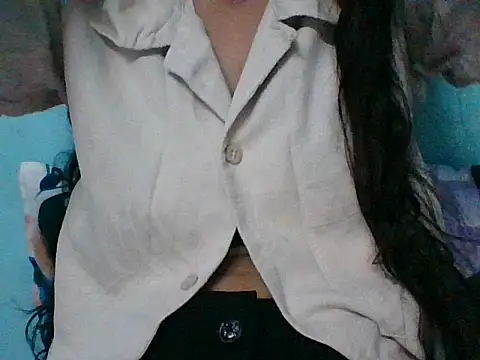 Snapshot of Your-muskan chatting on 18, 9, 2025 Your-muskan online show from 18, 9, 2025