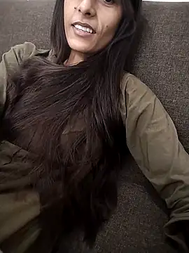 Snapshot of Your-muskan chatting on 10, 10, 2025 Your-muskan online show from 10, 10, 2025