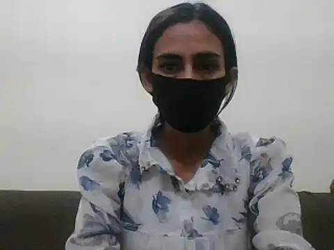 Snapshot of Your-muskan chatting on 13, 10, 2025 Your-muskan online show from 13, 10, 2025