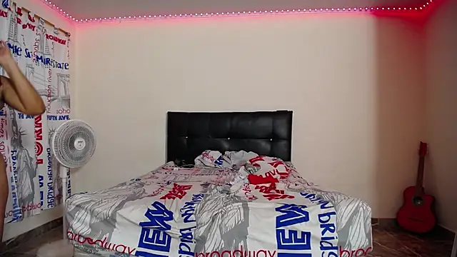 alohacamgirl online show from 13, 11, 2025