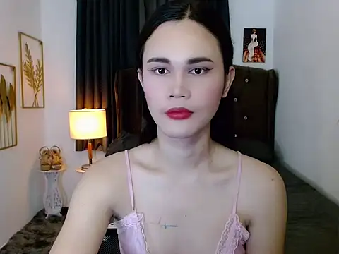 Snapshot of airyloove chatting on 8, 11, 2025 airyloove online show from 8, 11, 2025