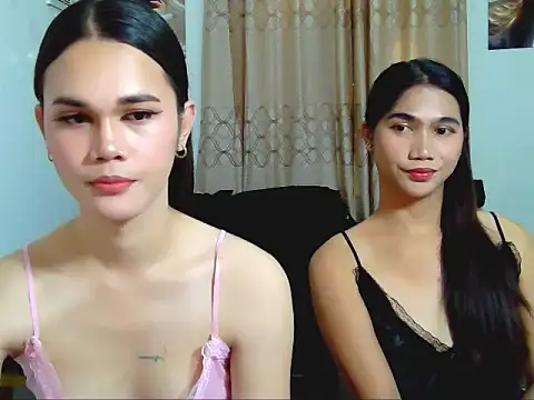 Snapshot of airyloove chatting on 15, 12, 2025 airyloove online show from 15, 12, 2025