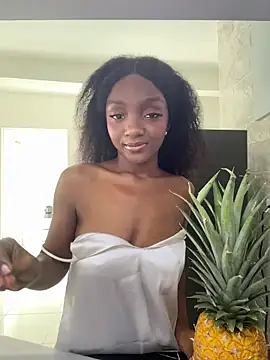 Keirahartz online show from 22, 2, 2026