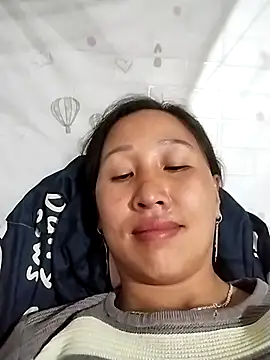 cute love00 online show from 20, 2, 2026