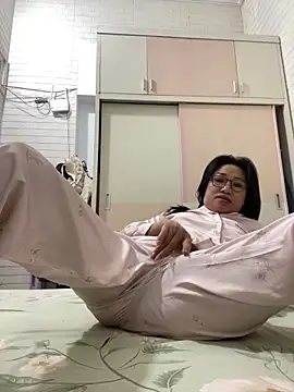 Snapshot of Vitamin_sexy chatting on 14, 12, 2025 Vitamin sexy online show from 14, 12, 2025