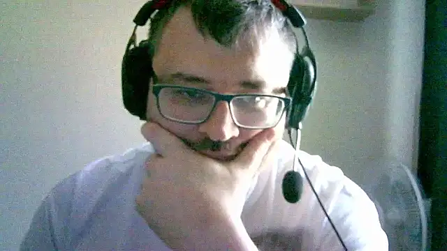 Snapshot of SirAbuser chatting on 26, 9, 2025 SirAbuser online show from 26, 9, 2025