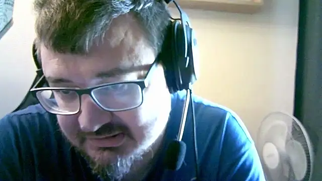 Snapshot of SirAbuser chatting on 8, 10, 2025 SirAbuser online show from 8, 10, 2025