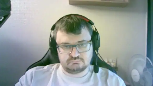 Snapshot of SirAbuser chatting on 22, 10, 2025 SirAbuser online show from 22, 10, 2025