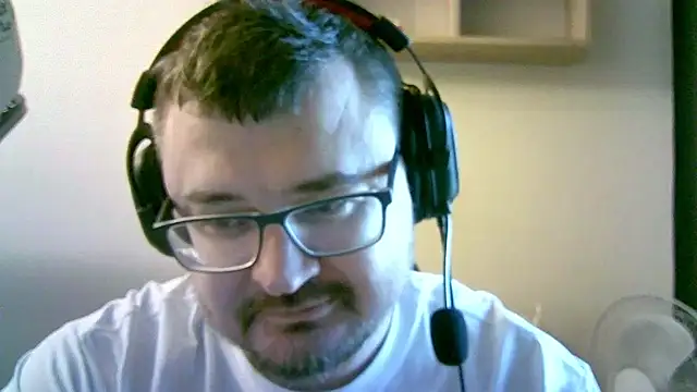 Snapshot of SirAbuser chatting on 14, 11, 2025 SirAbuser online show from 14, 11, 2025