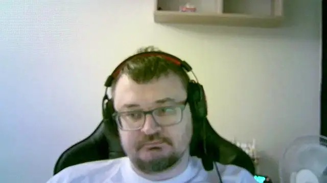 Snapshot of SirAbuser chatting on 25, 11, 2025 SirAbuser online show from 25, 11, 2025