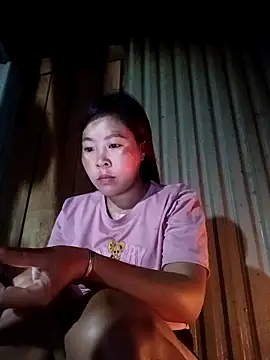 Snapshot of vivi_cute chatting on 11, 9, 2025 vivi cute online show from 11, 9, 2025