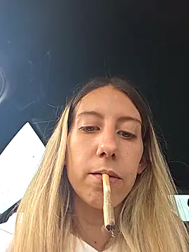 PetiteSecrets online show from 29, 9, 2025