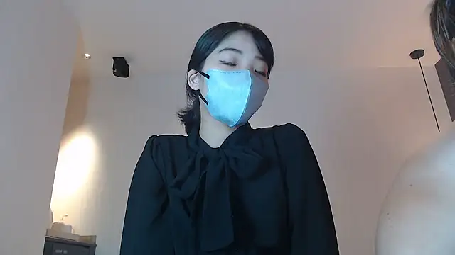 BROsister online show from 10, 11, 2025