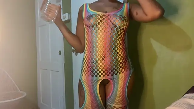 Liaprettygirl online show from 7, 4, 2026