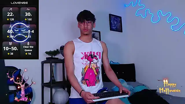 Snapshot of Gael_Jones chatting on 20, 10, 2025 Gael Jones online show from 20, 10, 2025