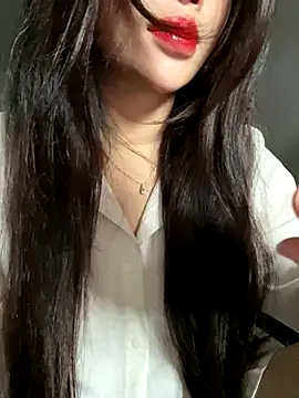 Snapshot of Lissa_xinh09 chatting on 19, 10, 2025 Lissa xinh09 online show from 19, 10, 2025