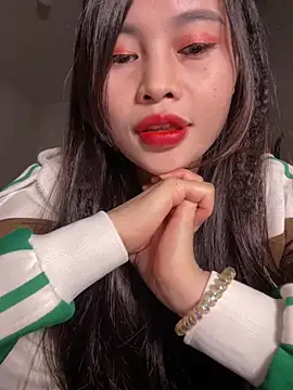 Snapshot of Lissa_xinh09 chatting on 21, 10, 2025 Lissa xinh09 online show from 21, 10, 2025