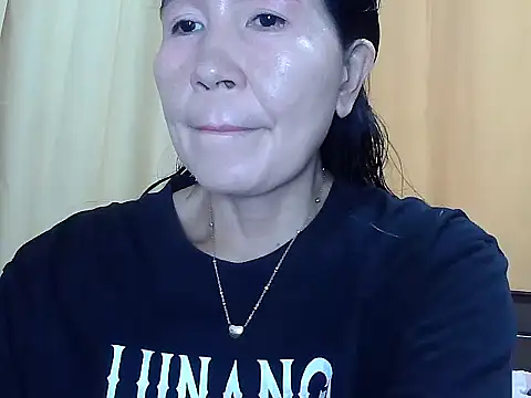 Snapshot of Elara8309 chatting on 12, 11, 2025 Elara8309 online show from 12, 11, 2025