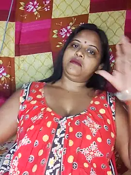 Hot-Show2 online show from 5, 11, 2025