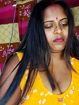 Hot-Show2 online show from 8, 4, 2026