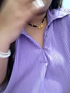 Snapshot of indian-hotmilfs chatting on 2, 10, 2025 indian-hotmilfs online show from 2, 10, 2025