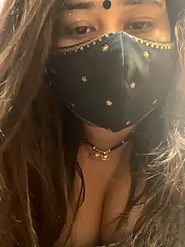 Snapshot of indian-hotmilfs chatting on 4, 11, 2025 indian-hotmilfs online show from 4, 11, 2025