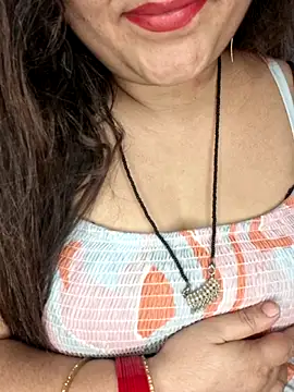 indian-hotmilfs online show from 16, 4, 2026