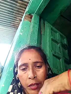 Snapshot of Arti13A chatting on 5, 7, 2026 Arti13A online show from 5, 7, 2026