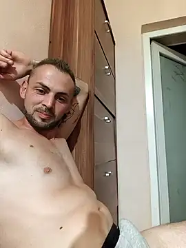 papichulo0099 online show from 17, 9, 2025