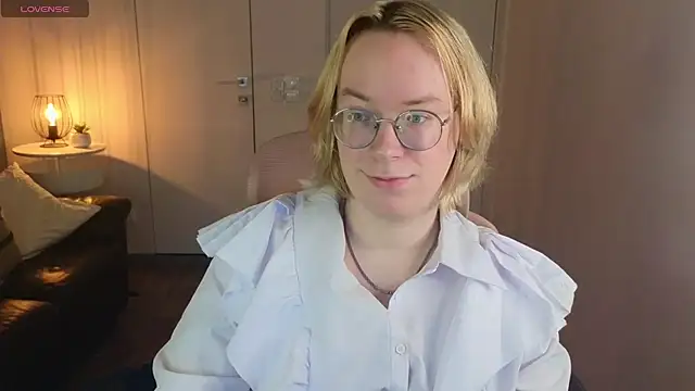 Amanda Butlerr online show from 4, 7, 2026