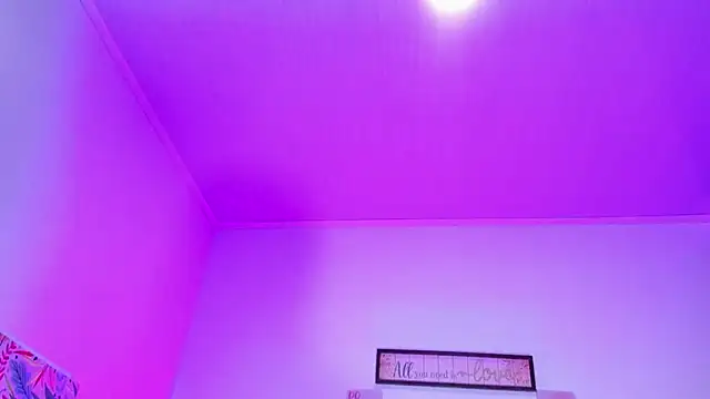 SagiraBelle online show from 4, 3, 2026