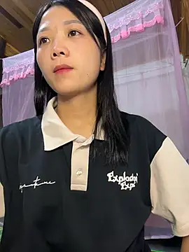 thaoyeuuu online show from 24, 10, 2025