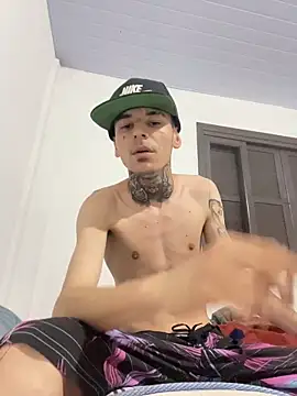 Snapshot of Gabriel17cmkkk chatting on 6, 11, 2025 Gabriel17cmkkk online show from 6, 11, 2025