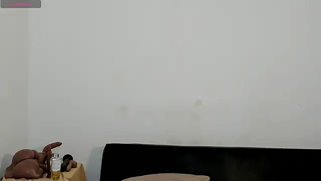 zarek lux online show from 30, 11, 2025