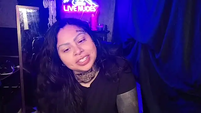 Snapshot of chicanachic13 chatting on 22, 2, 2026 chicanachic13 online show from 22, 2, 2026