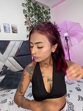 Snapshot of Dirty_isabella18 chatting on 21, 4, 2026 Dirty isabella18 online show from 21, 4, 2026