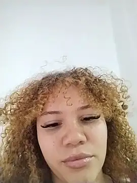 Snapshot of SirenRouge_69 chatting on 13, 1, 2026 SirenRouge 69 online show from 13, 1, 2026