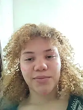 Snapshot of SirenRouge_69 chatting on 14, 1, 2026 SirenRouge 69 online show from 14, 1, 2026