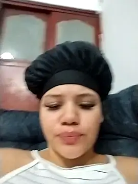 Snapshot of SirenRouge_69 chatting on 17, 2, 2026 SirenRouge 69 online show from 17, 2, 2026