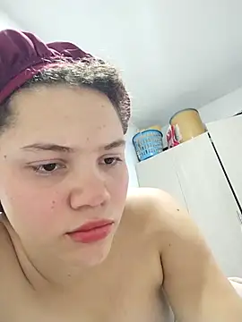 Snapshot of SirenRouge_69 chatting on 21, 2, 2026 SirenRouge 69 online show from 21, 2, 2026