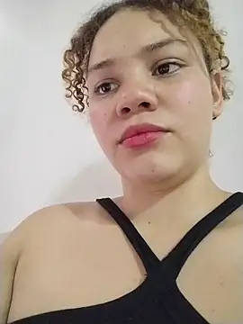 Snapshot of SirenRouge_69 chatting on 27, 2, 2026 SirenRouge 69 online show from 27, 2, 2026