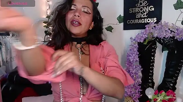 Dakota ro online show from 12, 11, 2025