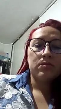 fieryluciana online show from 20, 10, 2025