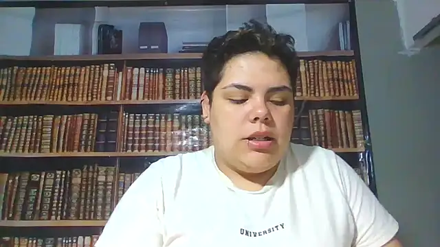 Hailey Curvy online show from 8, 1, 2026