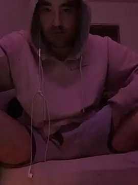 Snapshot of DanBfl chatting on 25, 11, 2025 DanBfl online show from 25, 11, 2025