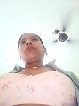 Snapshot of Rubi_sarma chatting on 24, 9, 2025 Rubi sarma online show from 24, 9, 2025