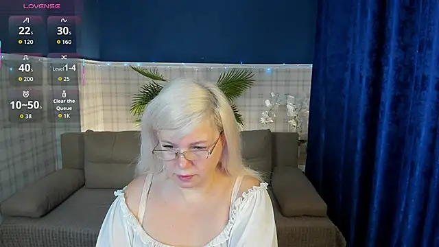 Snapshot of Hella_Fabel chatting on 17, 1, 2026 Hella Fabel online show from 17, 1, 2026